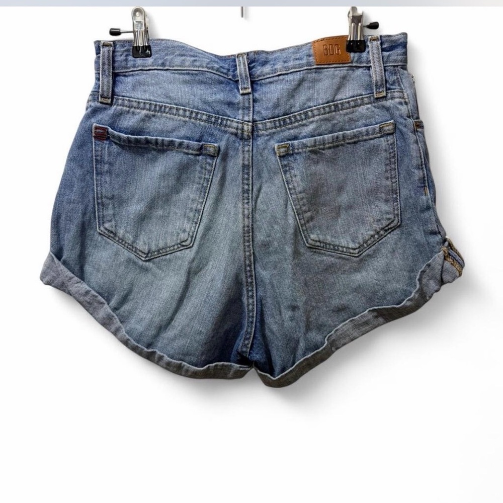 BDG Size 29 Mom High Rise Rolled Hem Denim Shorts - Picture 4 of 4